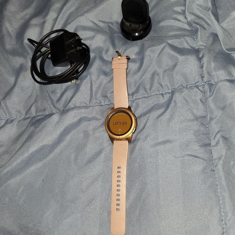 Samsung Galaxy Watch Smartwatch 42mm in Rose Gold
